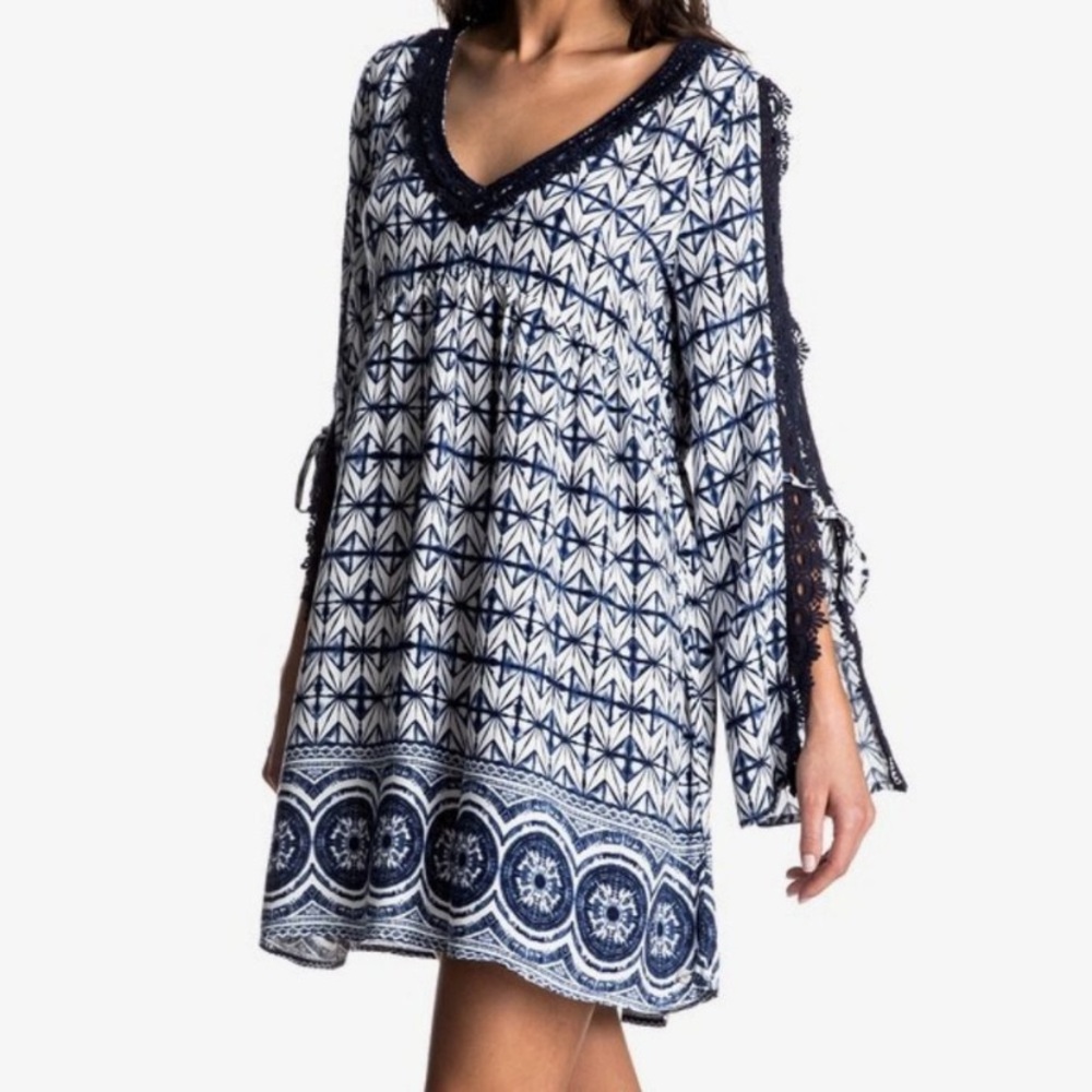 Roxy Wendi Empire Waist Dress Medium Split Sleeves V Neck Boho Crochet Lace